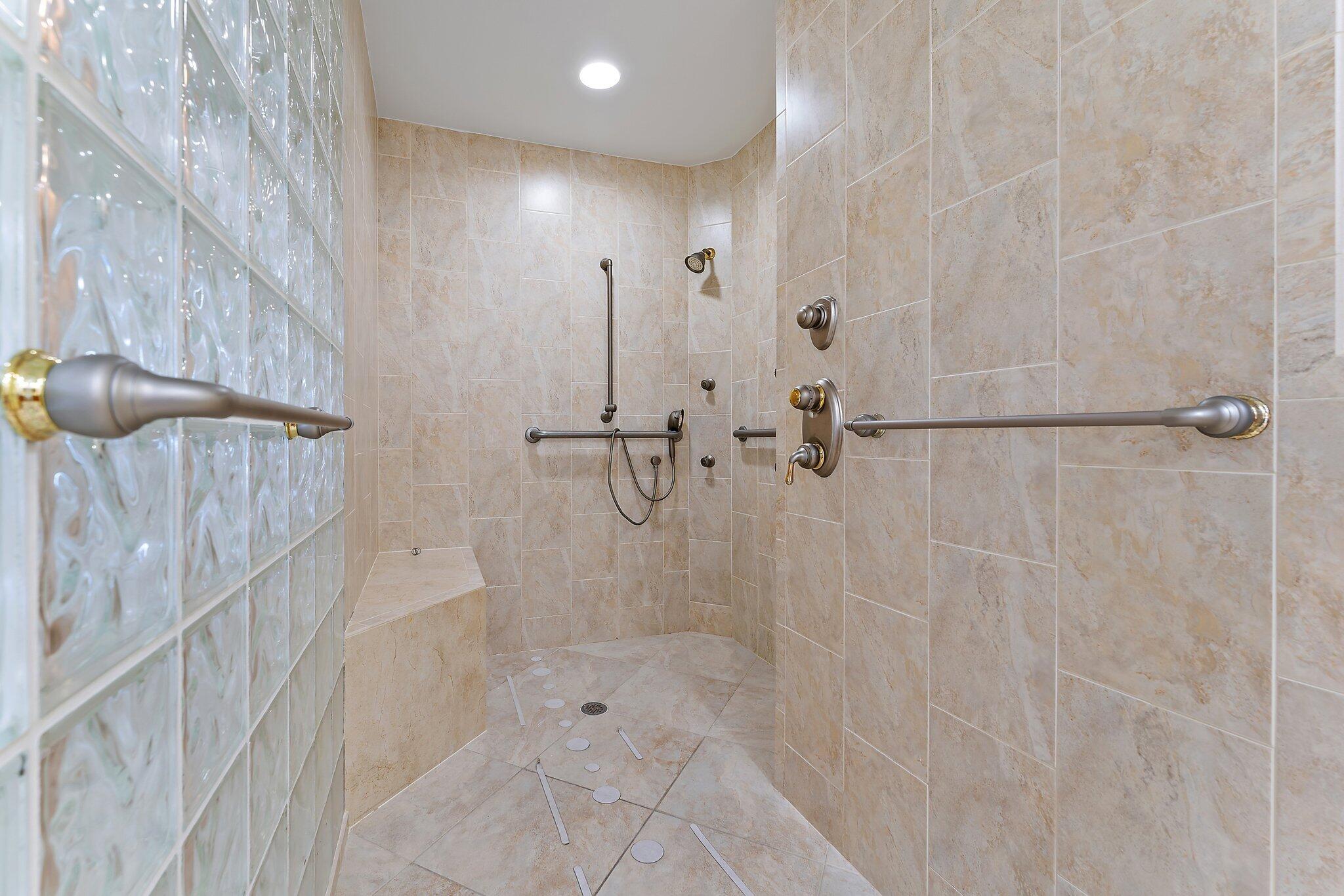 209 Fairway West Tequesta, FL 33469 - Photo 27 of 54 060-209FairwayW-Jupiter-SMALL