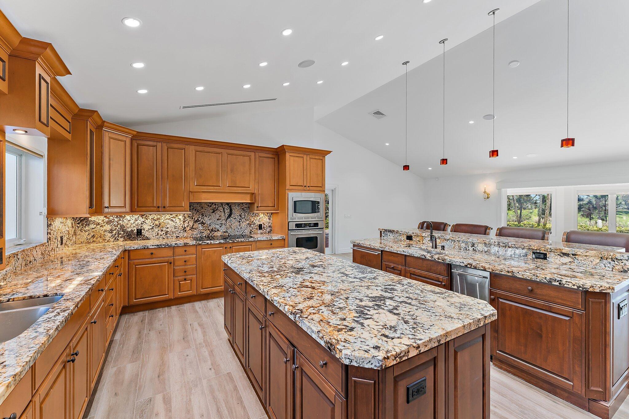 209 Fairway West Tequesta, FL 33469 - Photo 9 of 54 048-209FairwayW-Jupiter-SMALL