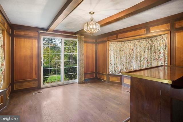 1362 Gilbert Road Jenkintown, PA 19046 - Photo 5 of 37