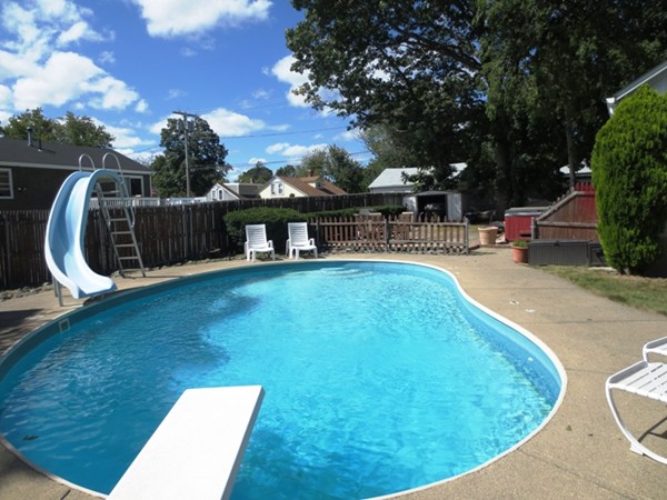 459 Nausauket Road Warwick, RI 02886 - Photo 4 of 28