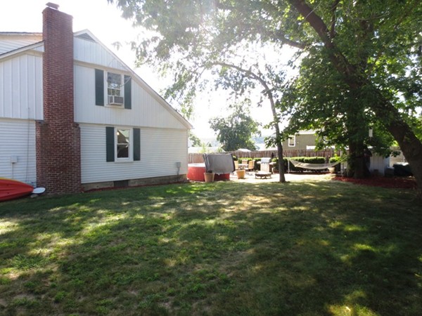 459 Nausauket Road Warwick, RI 02886 - Photo 6 of 28