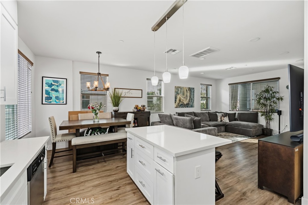 7950 Telegraph Road Downey, CA 90240 - Photo 8 of 36 Dining Area