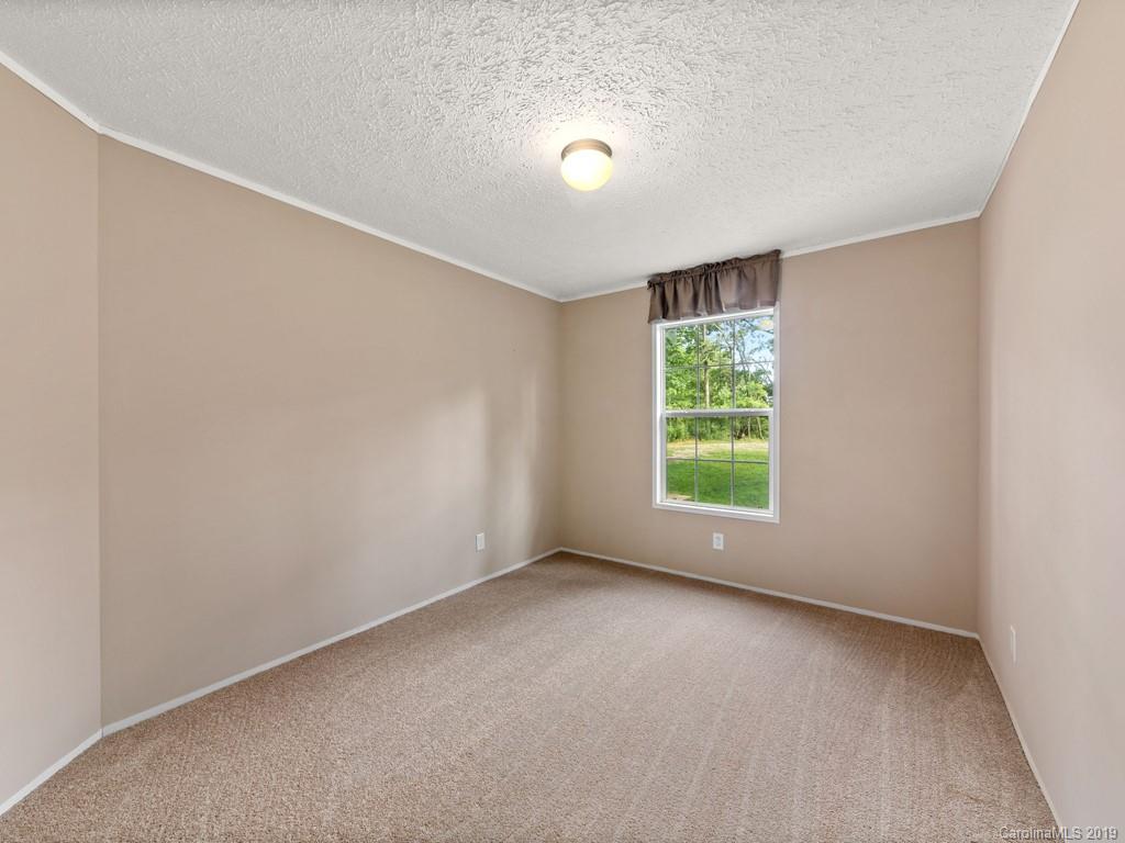 515 Grandview Road Alexander, NC 28701 - Photo 13 of 27 Gallery Image 13