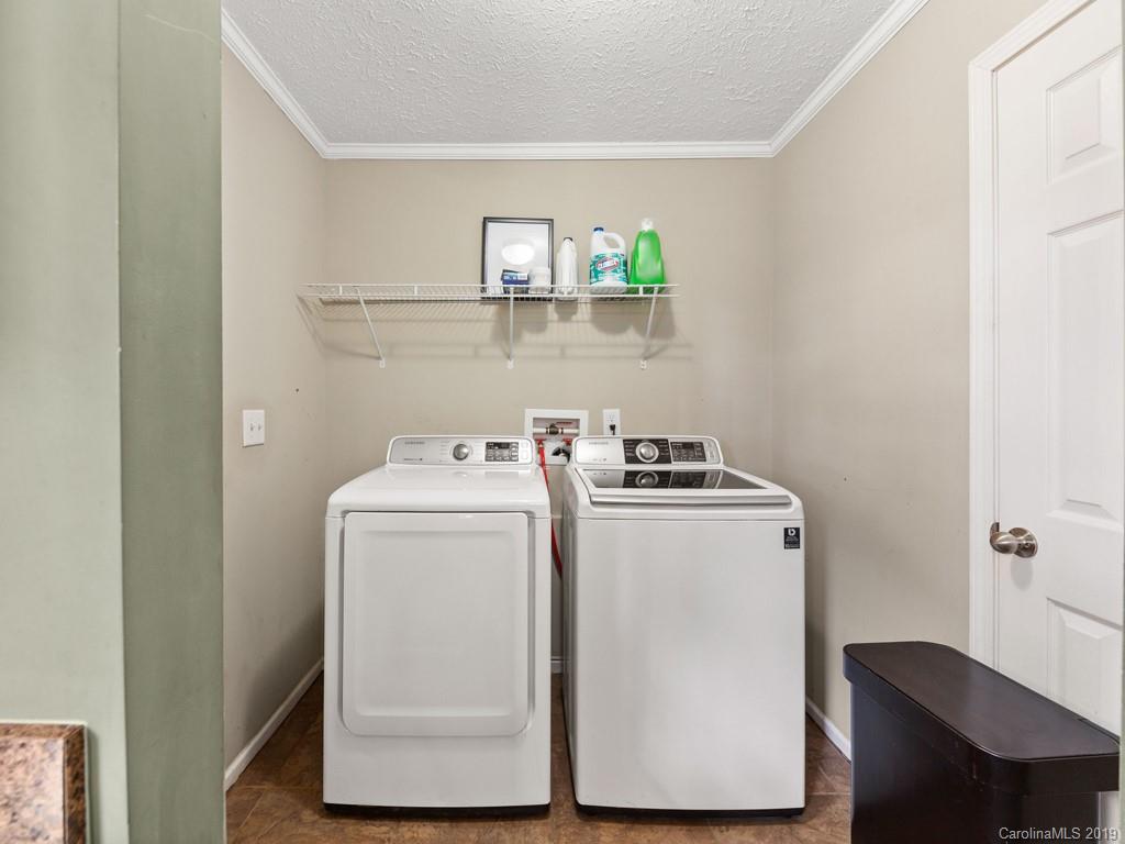 515 Grandview Road Alexander, NC 28701 - Photo 8 of 27 Gallery Image 8