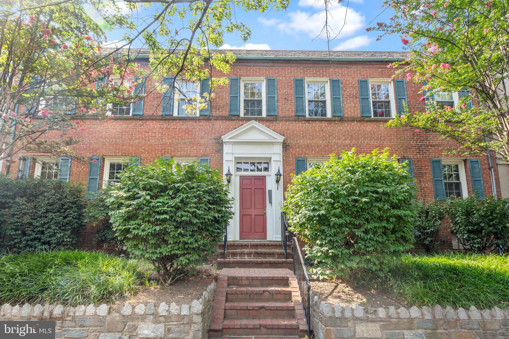 909 E Street Southeast, Unit 5 Washington, DC 20003 - Photo 14 of 28