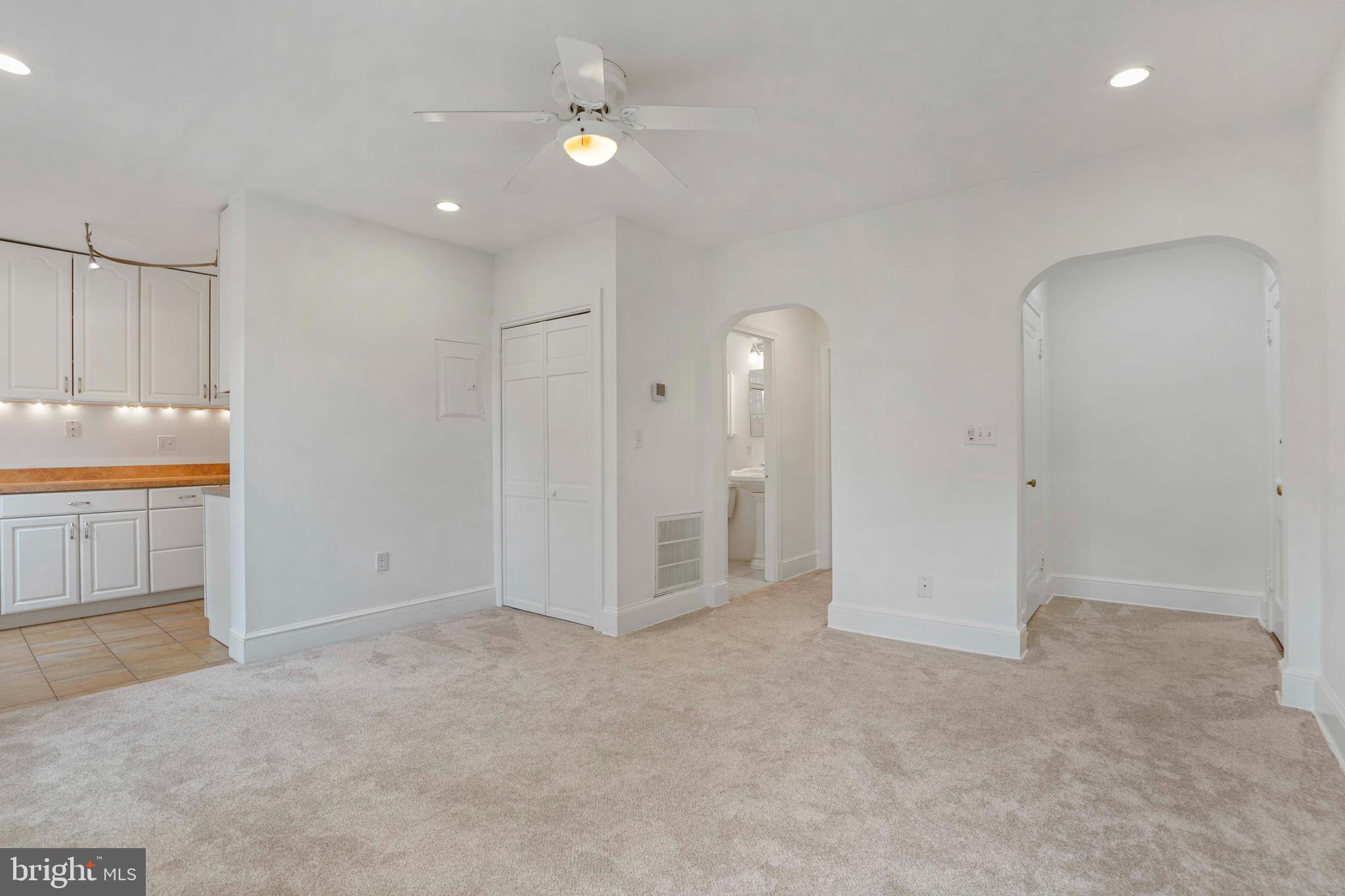 909 E Street Southeast, Unit 5 Washington, DC 20003 - Photo 18 of 28