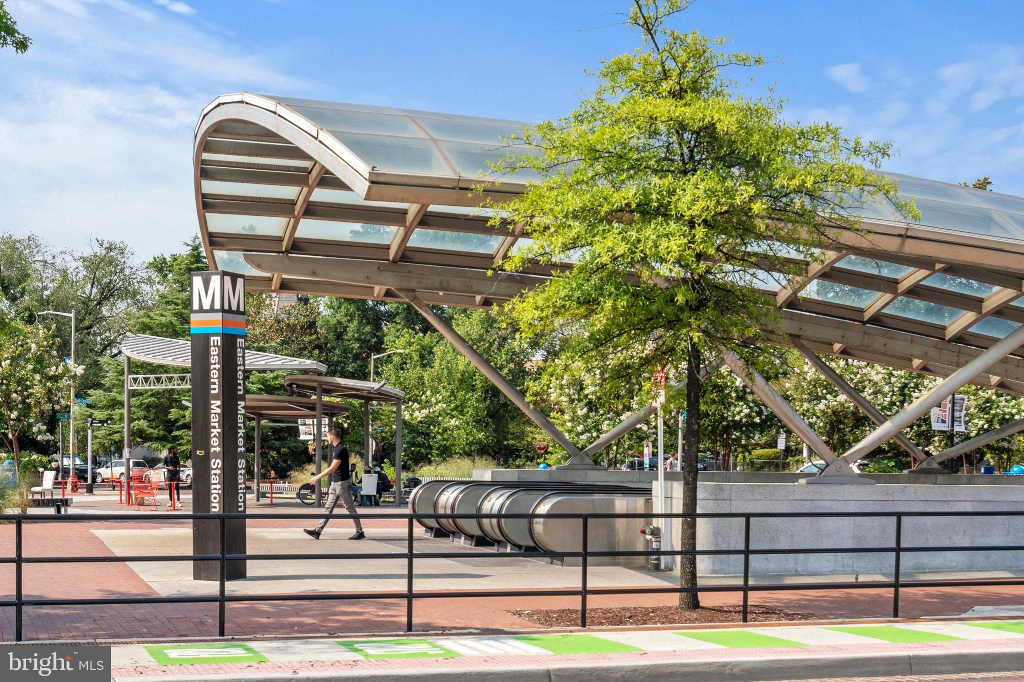 909 E Street Southeast, Unit 5 Washington, DC 20003 - Photo 23 of 28