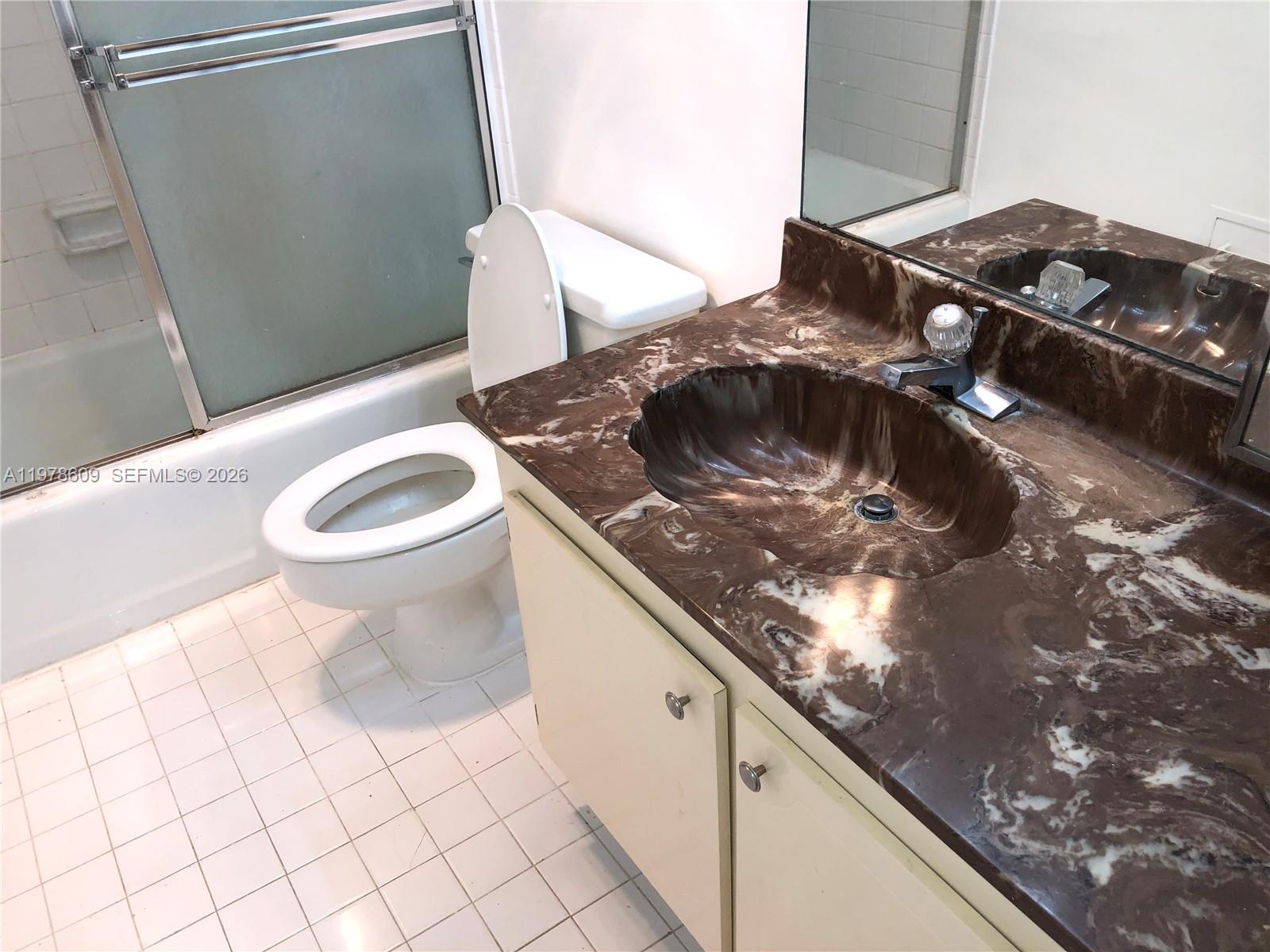 1901 Brickell Avenue, Unit B604 Miami, FL 33129 - Photo 21 of 40