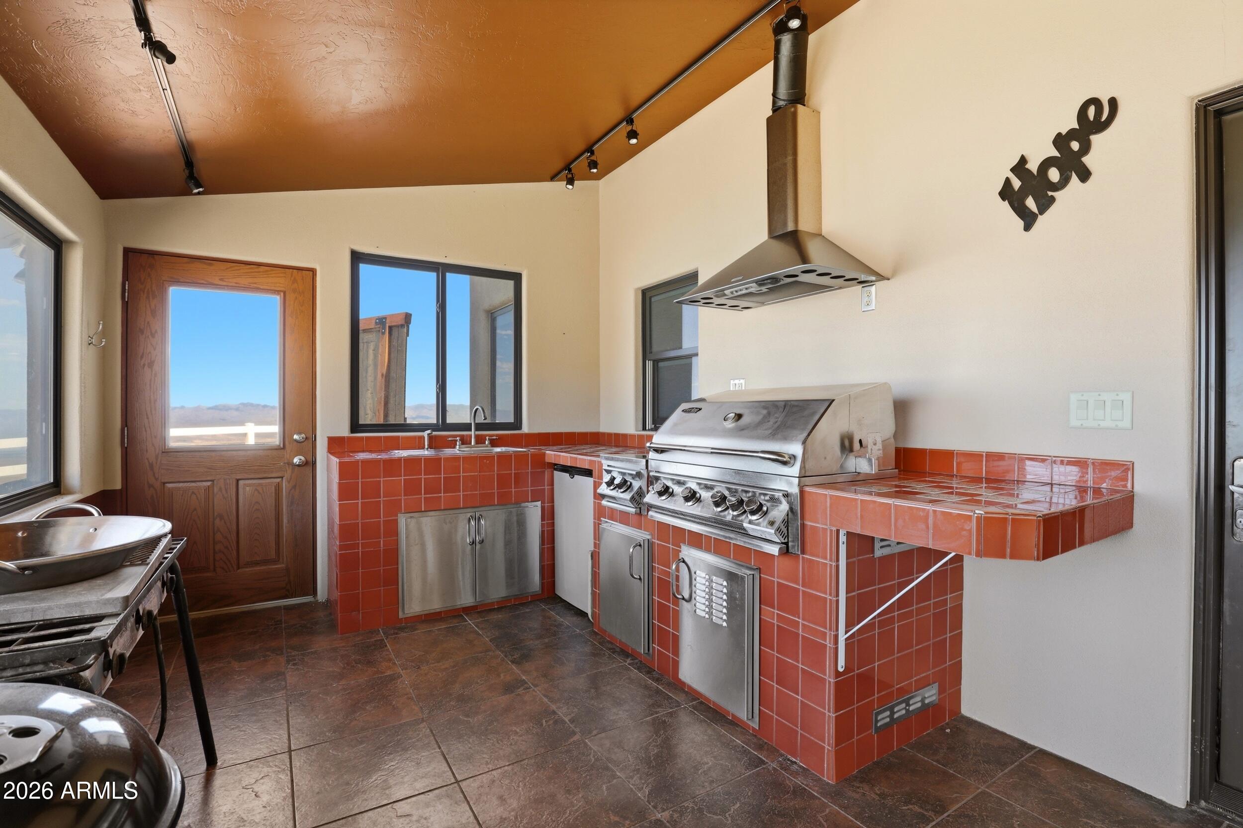 33351 South Highjinks Road Oracle, AZ 85623 - Photo 23 of 51 AZ room