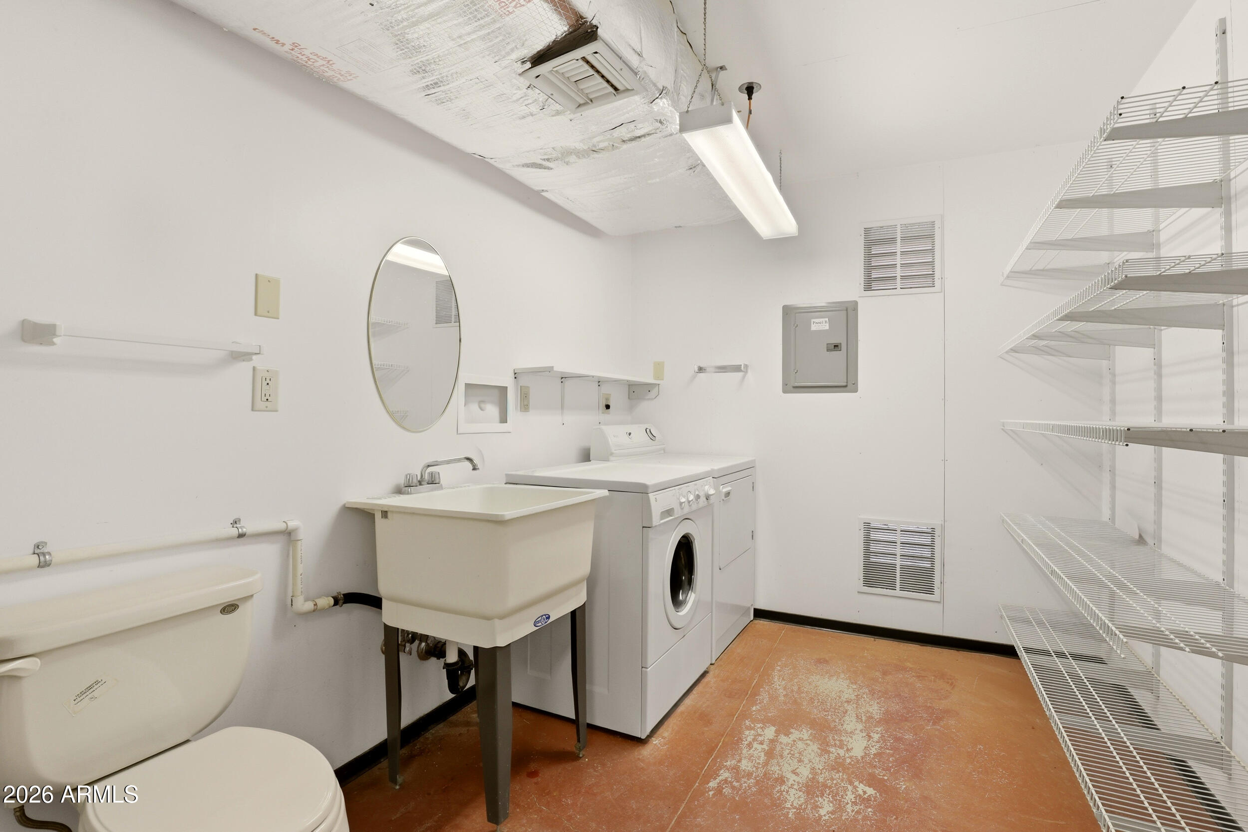 33351 South Highjinks Road Oracle, AZ 85623 - Photo 47 of 51 Barn/Garage laundry & storage