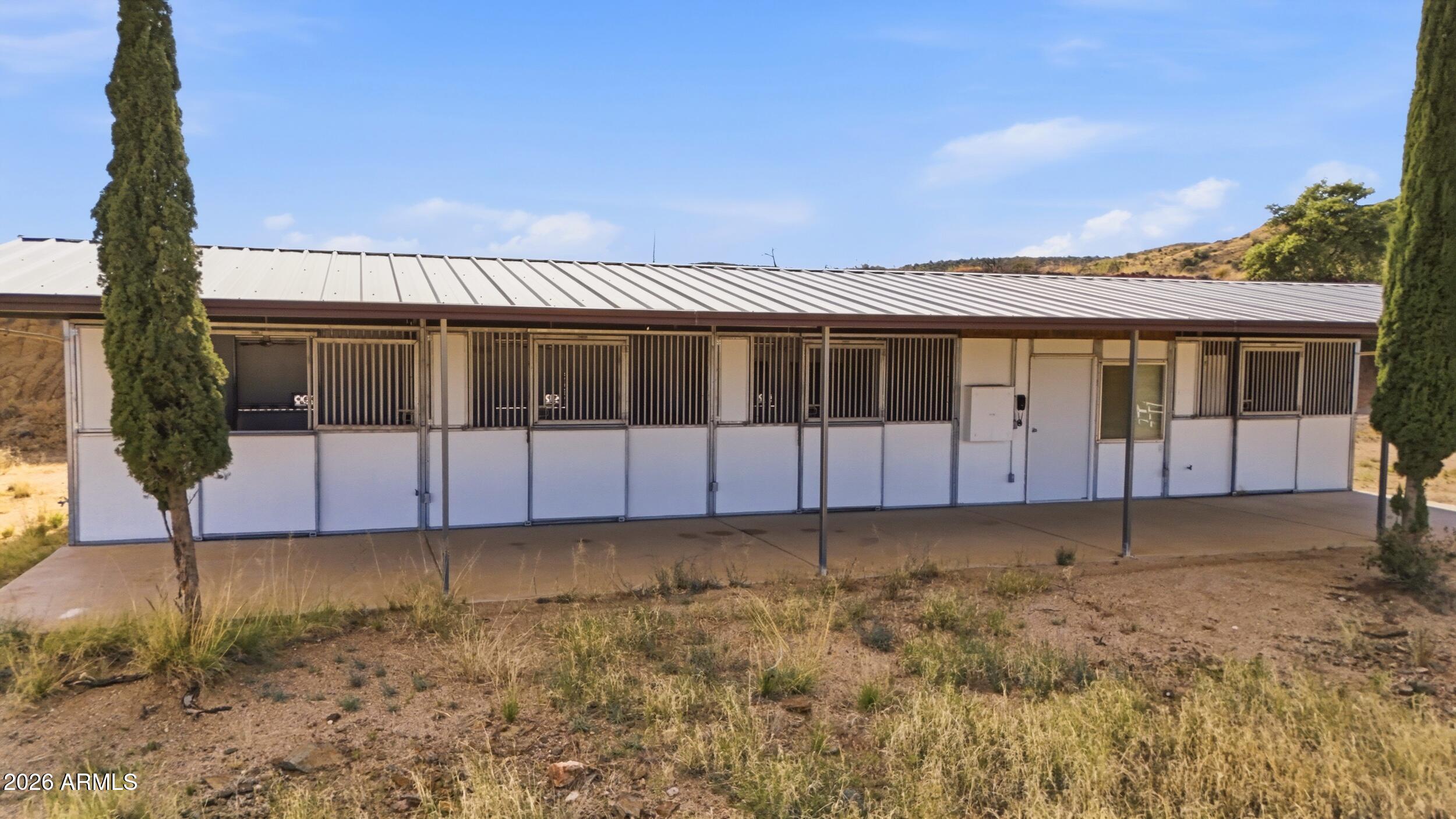 33351 South Highjinks Road Oracle, AZ 85623 - Photo 48 of 51 Equestrian area