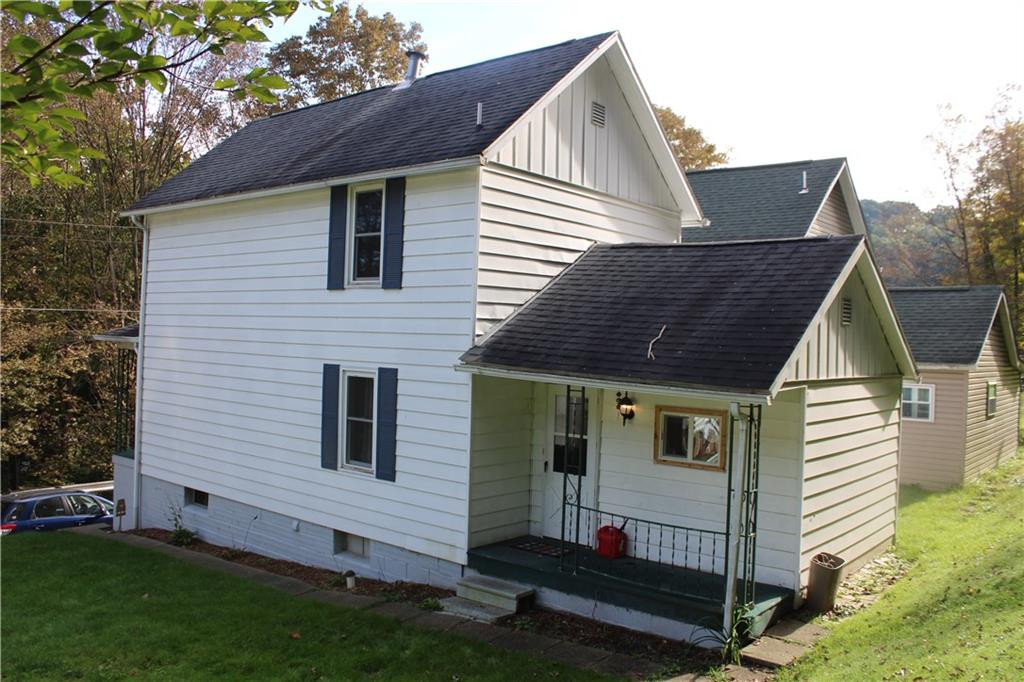 142 Boyd Road Ford City, PA 16226 - Photo 2 of 16 Gallery Image 2
