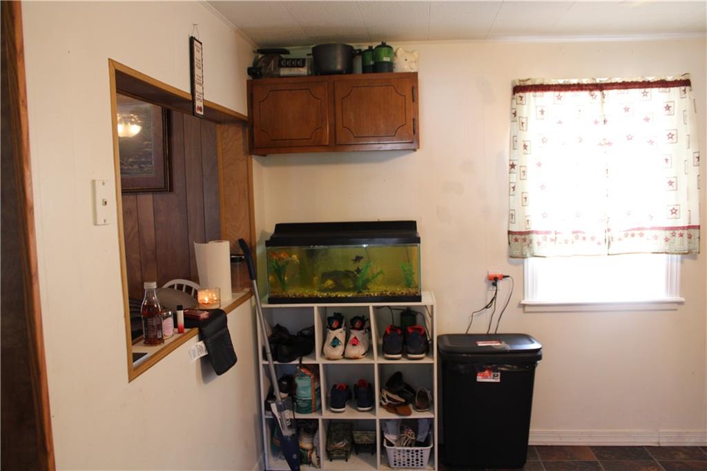 142 Boyd Road Ford City, PA 16226 - Photo 3 of 16 Gallery Image 3