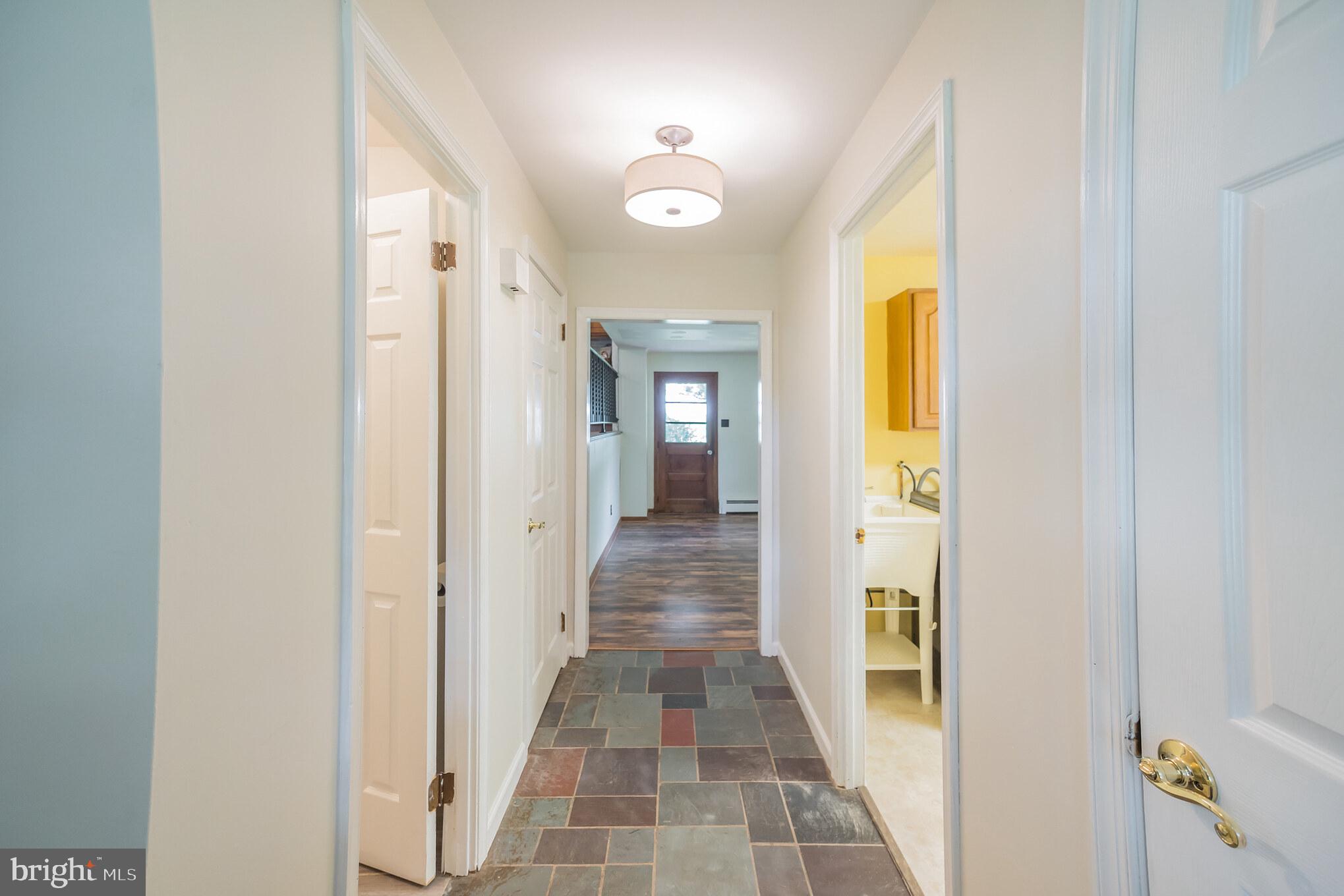 633 Elroy Road Souderton, PA 18964 - Photo 26 of 47 Entry Hall