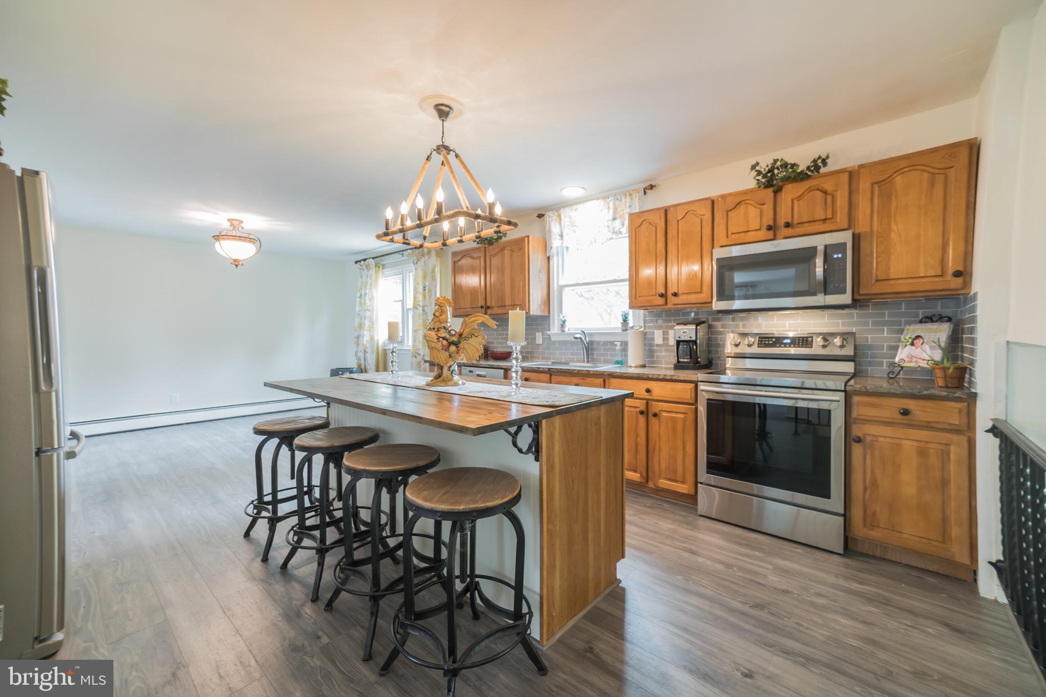 633 Elroy Road Souderton, PA 18964 - Photo 8 of 47 Kitchen