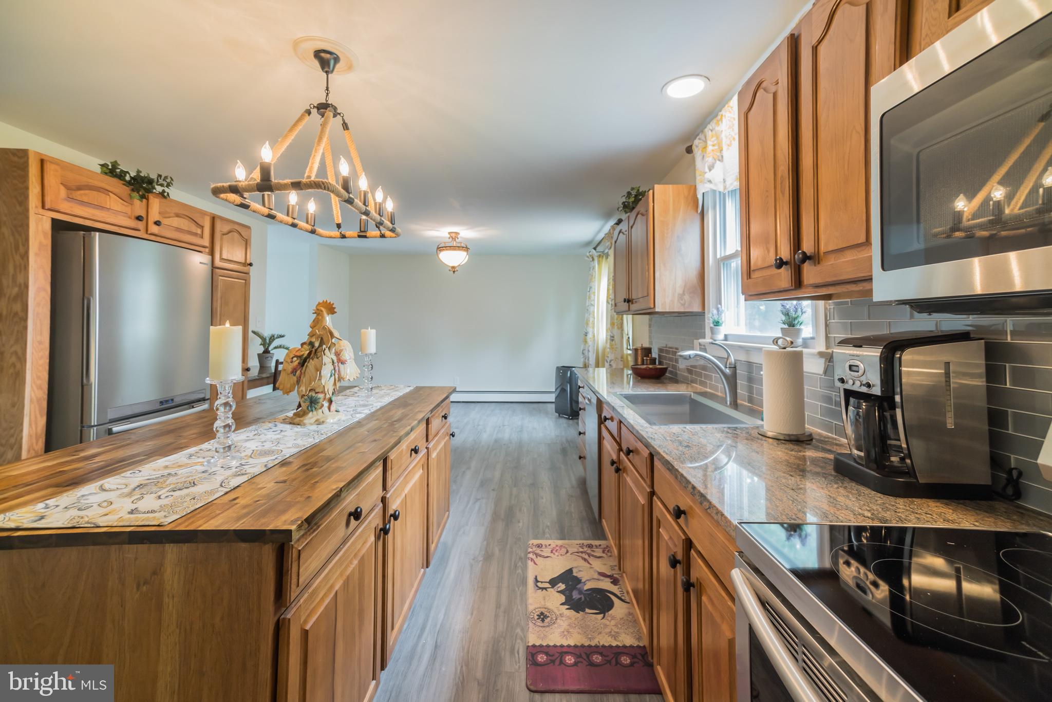633 Elroy Road Souderton, PA 18964 - Photo 9 of 47 Kitchen