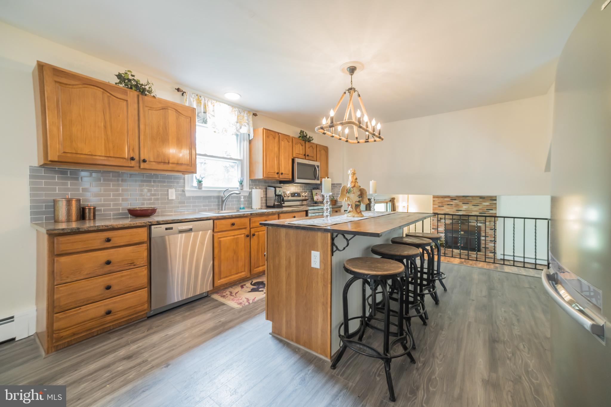 633 Elroy Road Souderton, PA 18964 - Photo 10 of 47 Kitchen