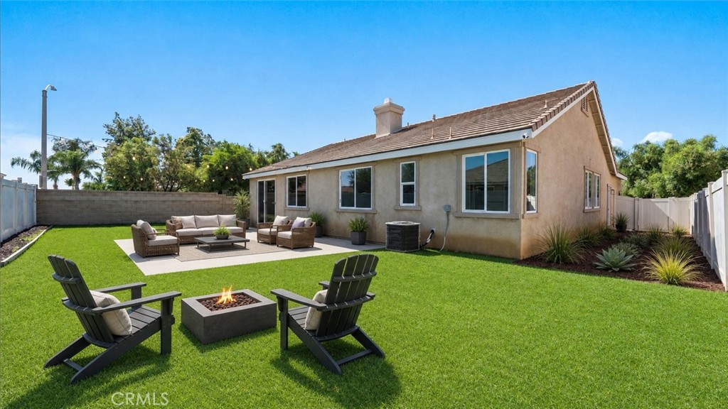 1281 Sugar Maple Lane Perris, CA 92571 - Photo 22 of 29 Virtually Staged