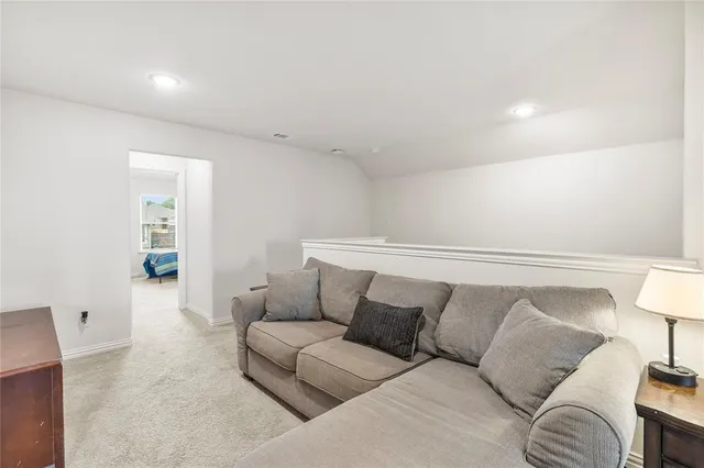 $418,995 | 804 Feather Edge Drive, Springtown, TX 76082