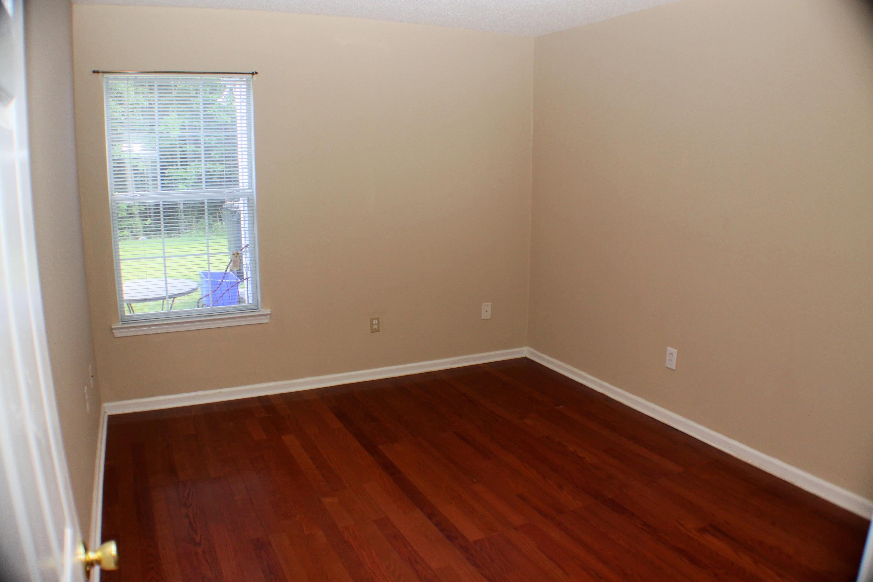 9224 Ayscough Road Summerville, SC 29485 - Photo 8 of 16 IMG_10