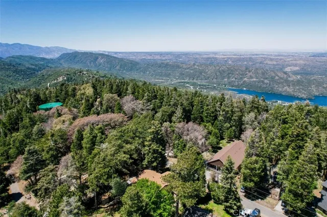$639,500 | 21645 Jobs Peak Road, Cedarpines Park, CA 92322