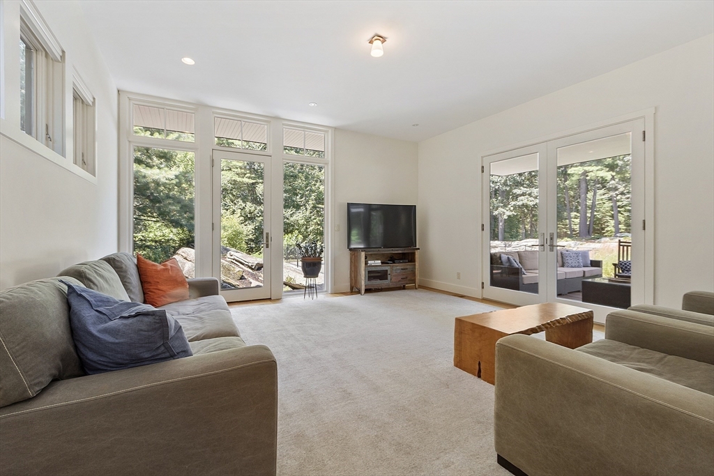 9 A Ashley Road Southborough, MA 01772 - Photo 11 of 42