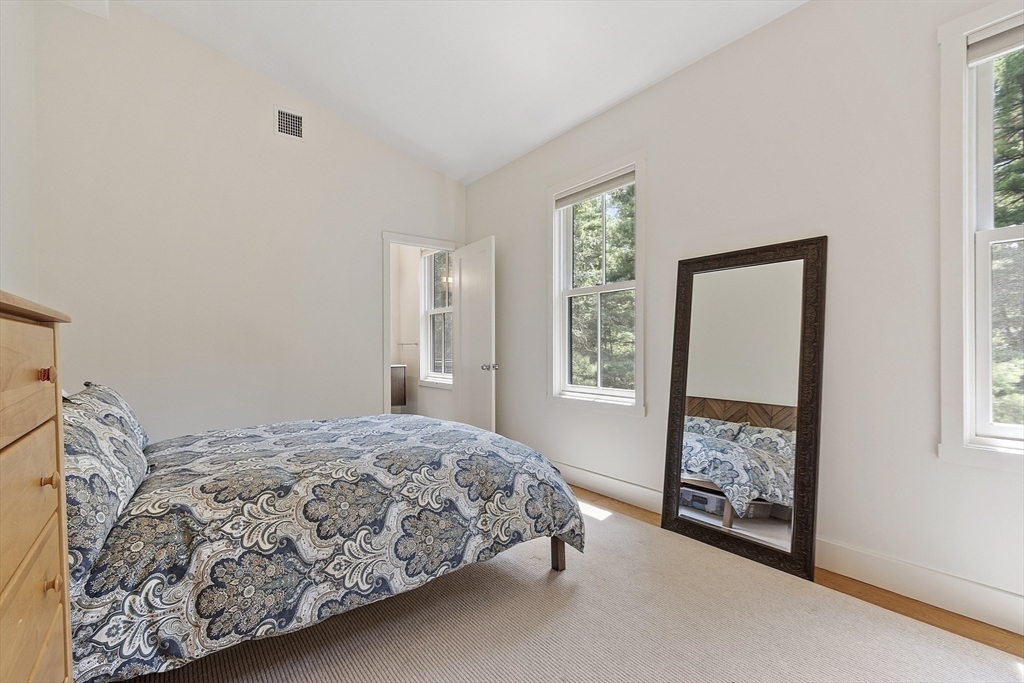 9 A Ashley Road Southborough, MA 01772 - Photo 22 of 42