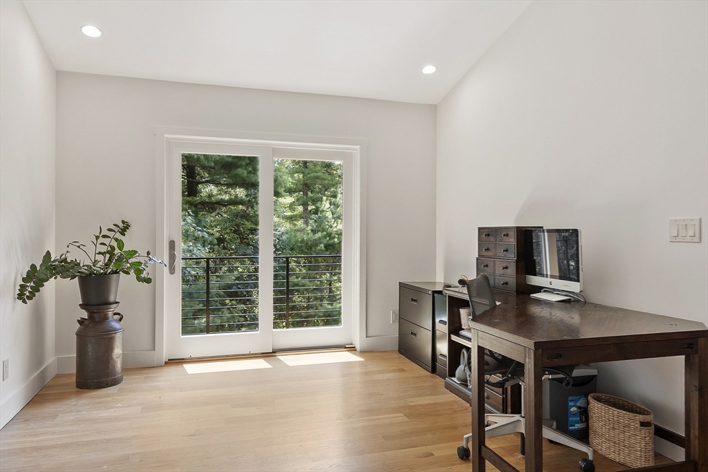 9 A Ashley Road Southborough, MA 01772 - Photo 27 of 42