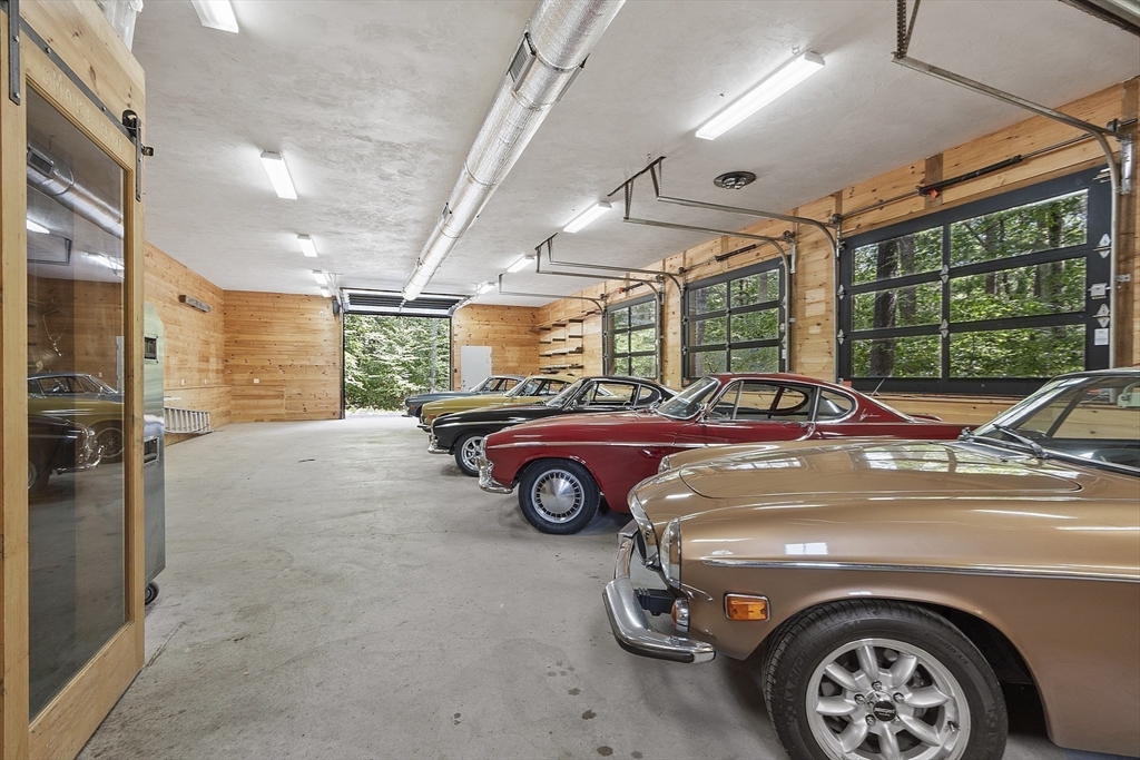 9 A Ashley Road Southborough, MA 01772 - Photo 41 of 42