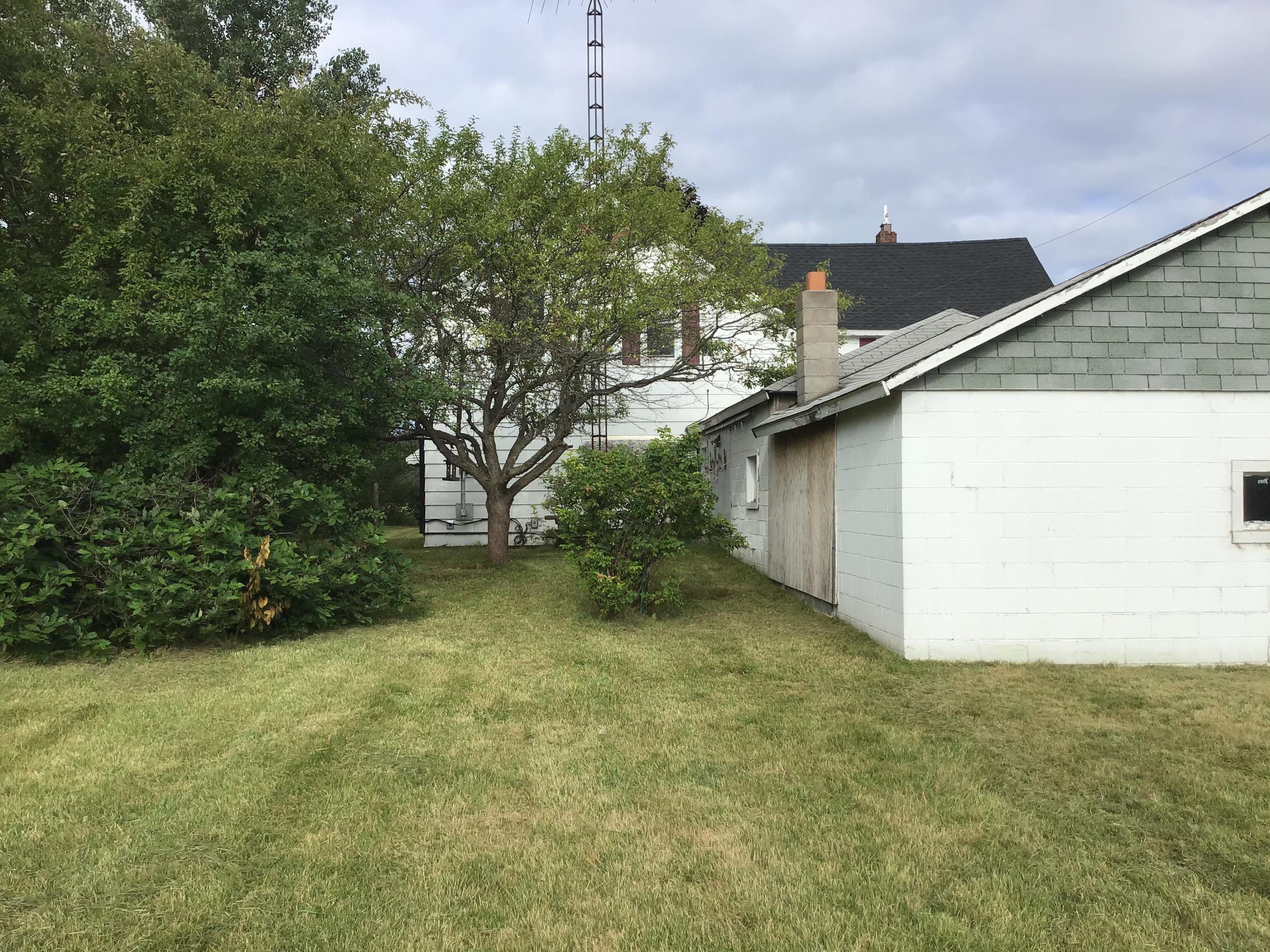 6950 Lower Mograin Road Cheboygan, MI 49721 - Photo 3 of 22 Gallery Image 3