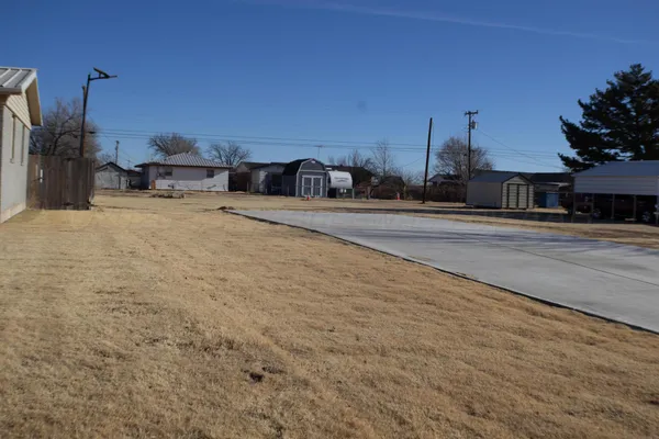 $134,900 | 801-803 South Cornell Avenue, Fritch, TX 79036