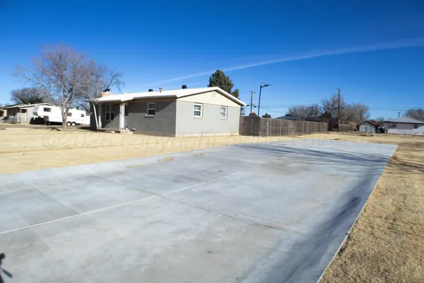 $134,900 | 801-803 South Cornell Avenue, Fritch, TX 79036