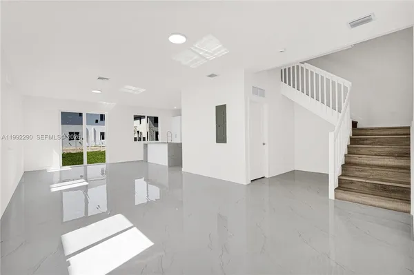 $629,990 | 22555 Southwest 125th Avenue, Unit 13A, Miami, FL 33170