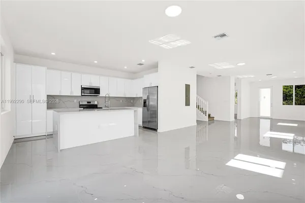 $629,990 | 22555 Southwest 125th Avenue, Unit 13A, Miami, FL 33170