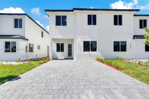 $629,990 | 22555 Southwest 125th Avenue, Unit 13A, Miami, FL 33170