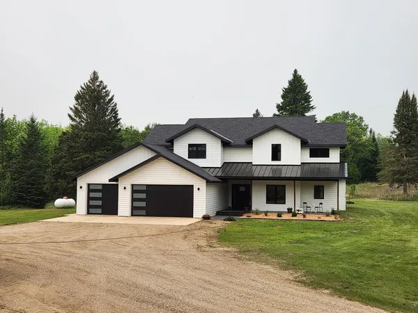 $699,900 | 26575 Highway 71, Park Rapids, MN 56470