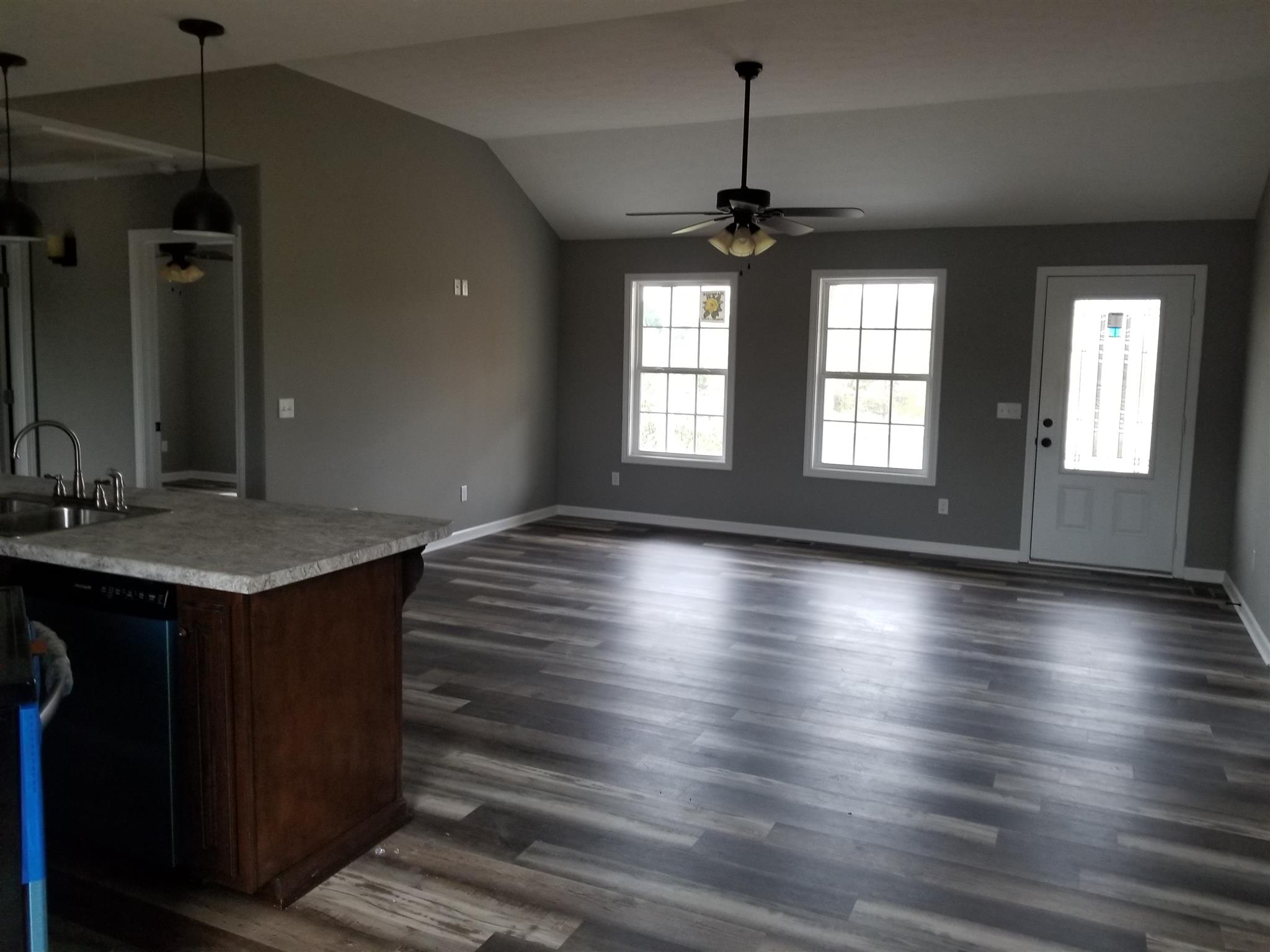 6530 Galen Road Lafayette, TN 37083 - Photo 2 of 12
