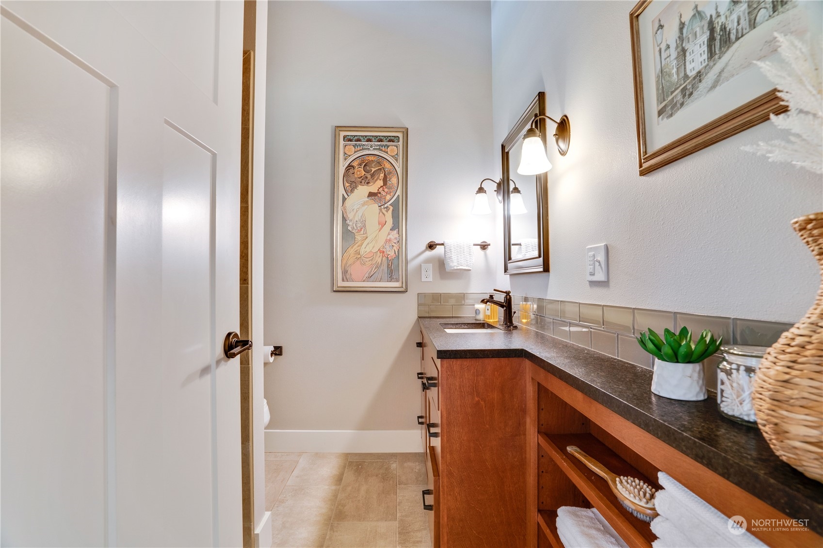 622 North Fernside Drive Tacoma, WA 98406 - Photo 24 of 40 a view of bathroom with small space