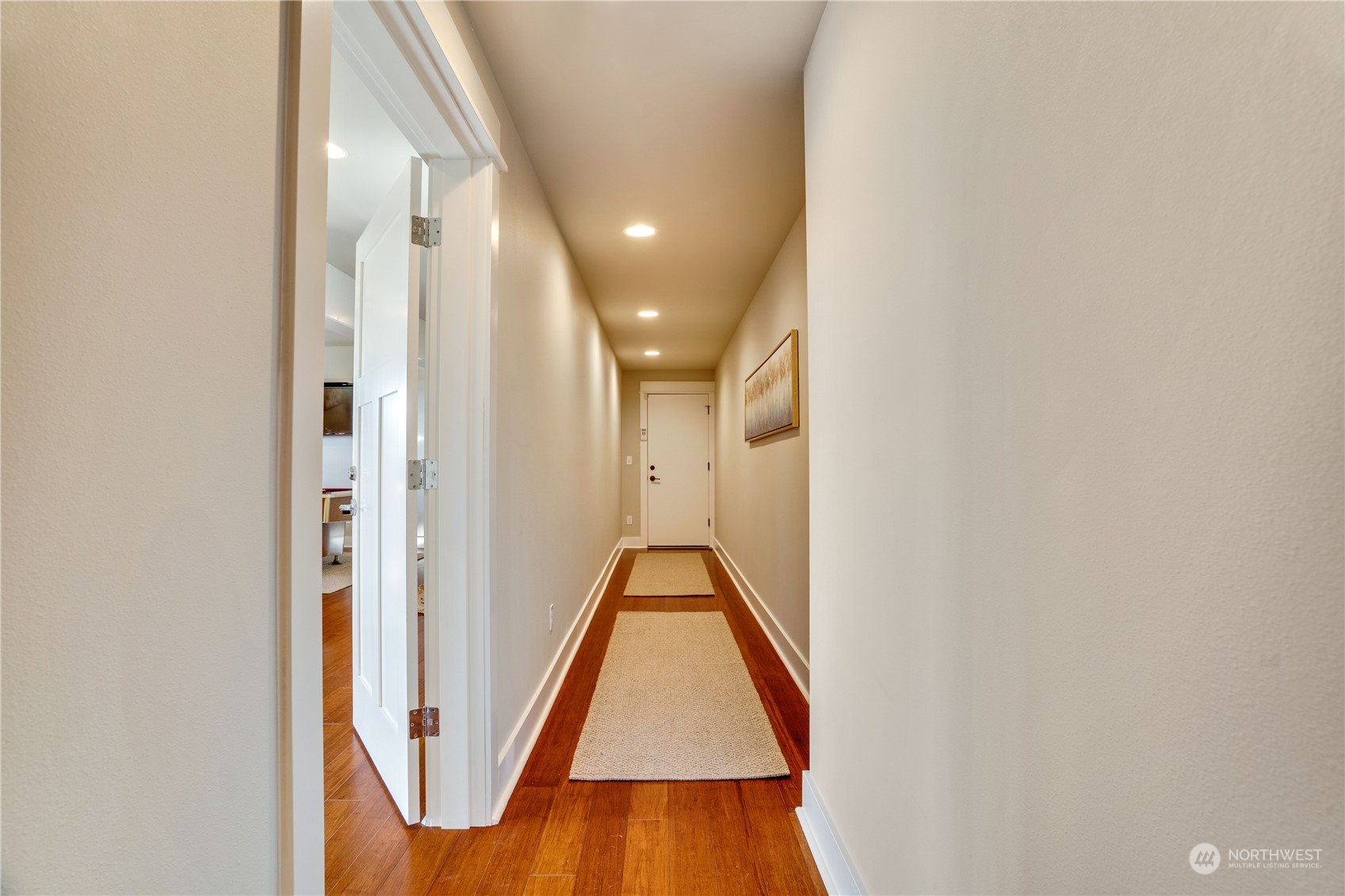 622 North Fernside Drive Tacoma, WA 98406 - Photo 28 of 40 a view of an entryway