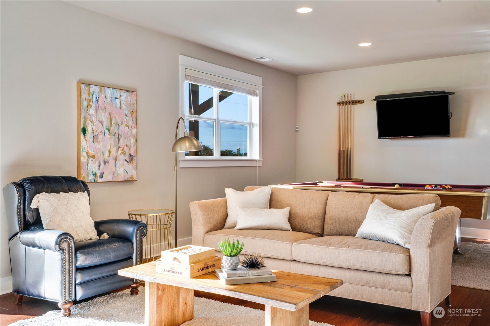 622 North Fernside Drive Tacoma, WA 98406 - Photo 32 of 40 a living room with furniture and a flat screen tv