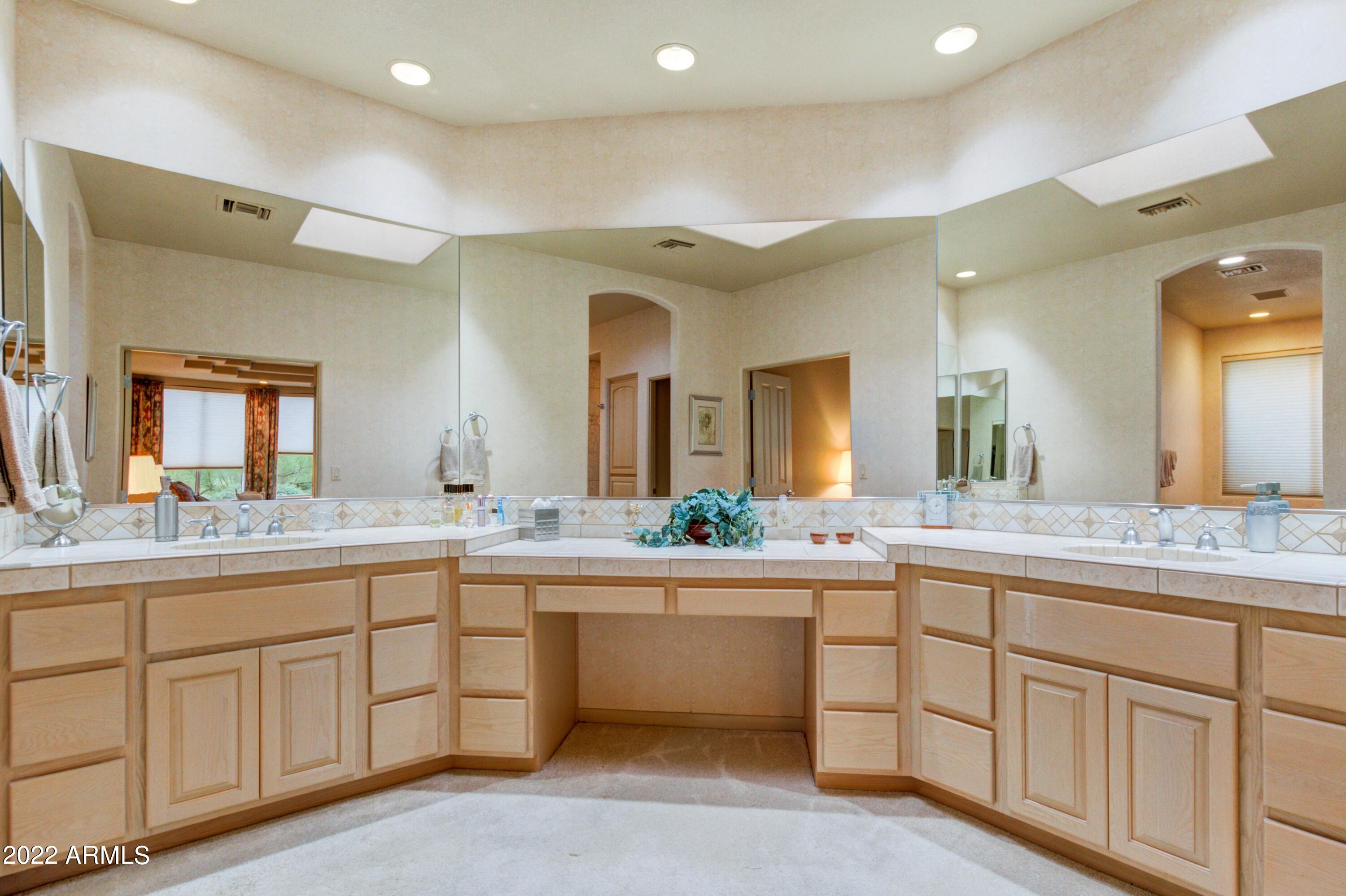 27501 North Azatlan Drive Rio Verde, AZ 85263 - Photo 17 of 32 017_Master Bathroom
