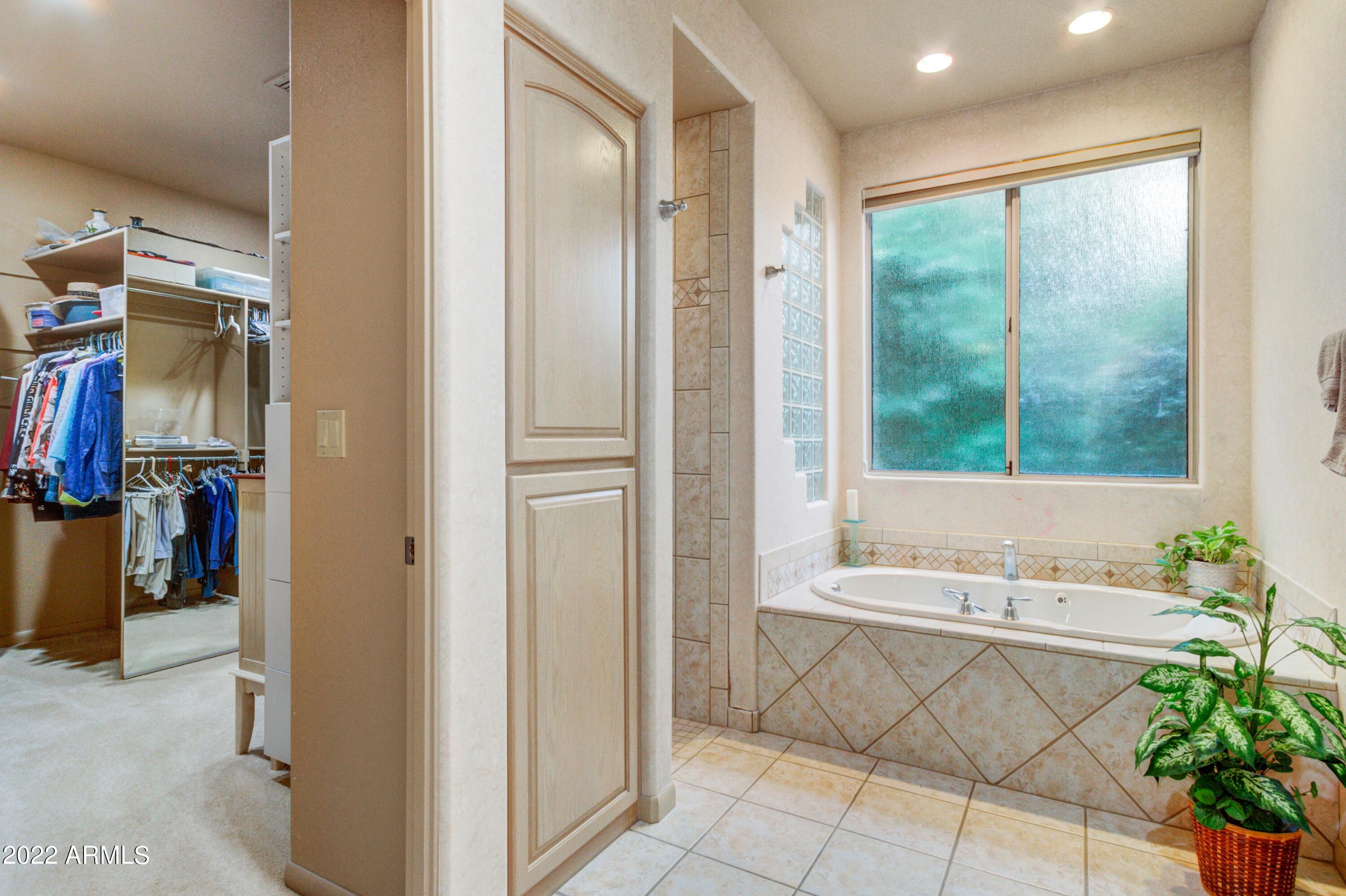 27501 North Azatlan Drive Rio Verde, AZ 85263 - Photo 18 of 32 018_Master Bath Details