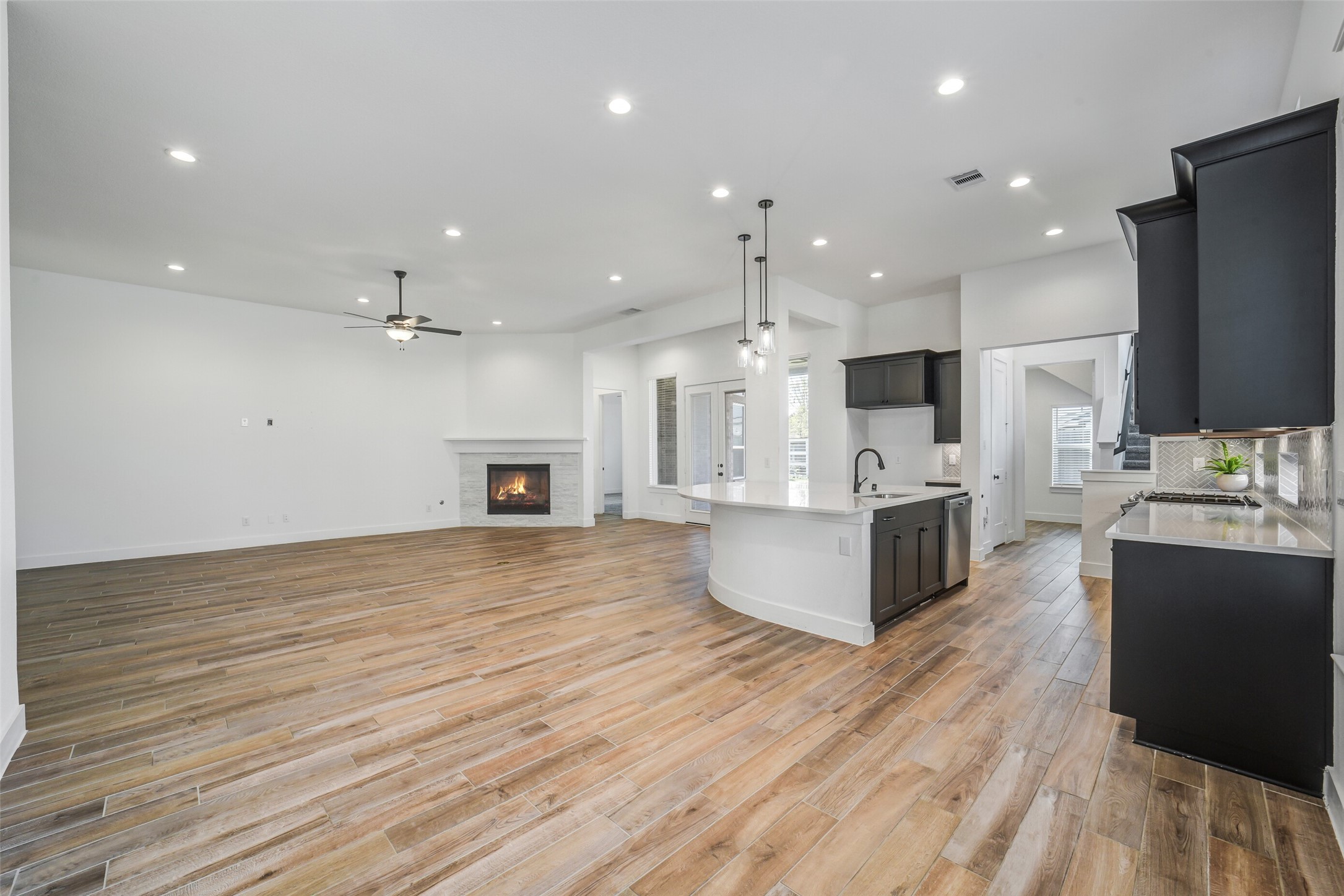 1703 Rosings Way Katy, TX 77493 - Photo 18 of 50