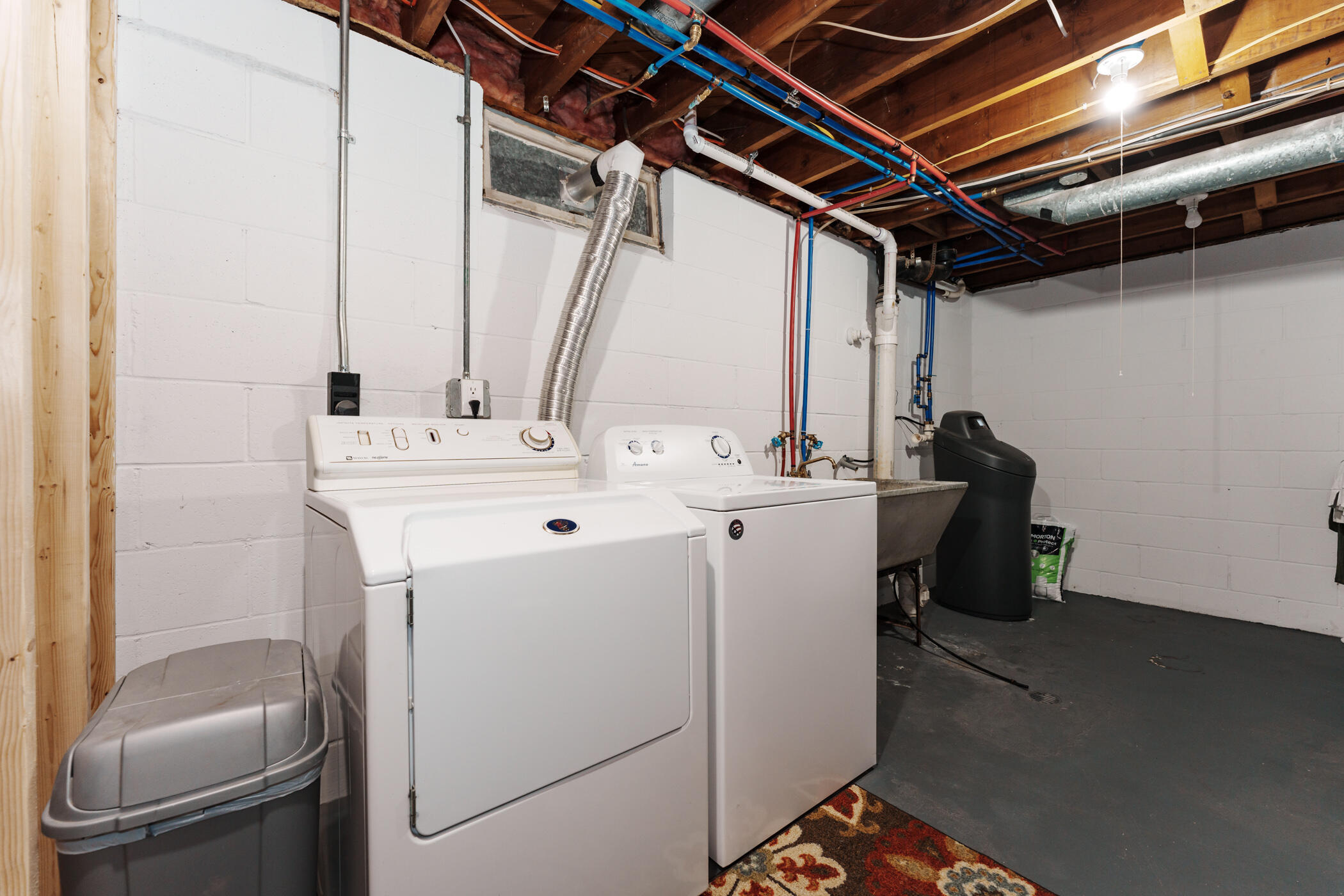 6242 Angling Road Portage, MI 49024 - Photo 21 of 43 Angling_Rd_6242_Portage_49024-23