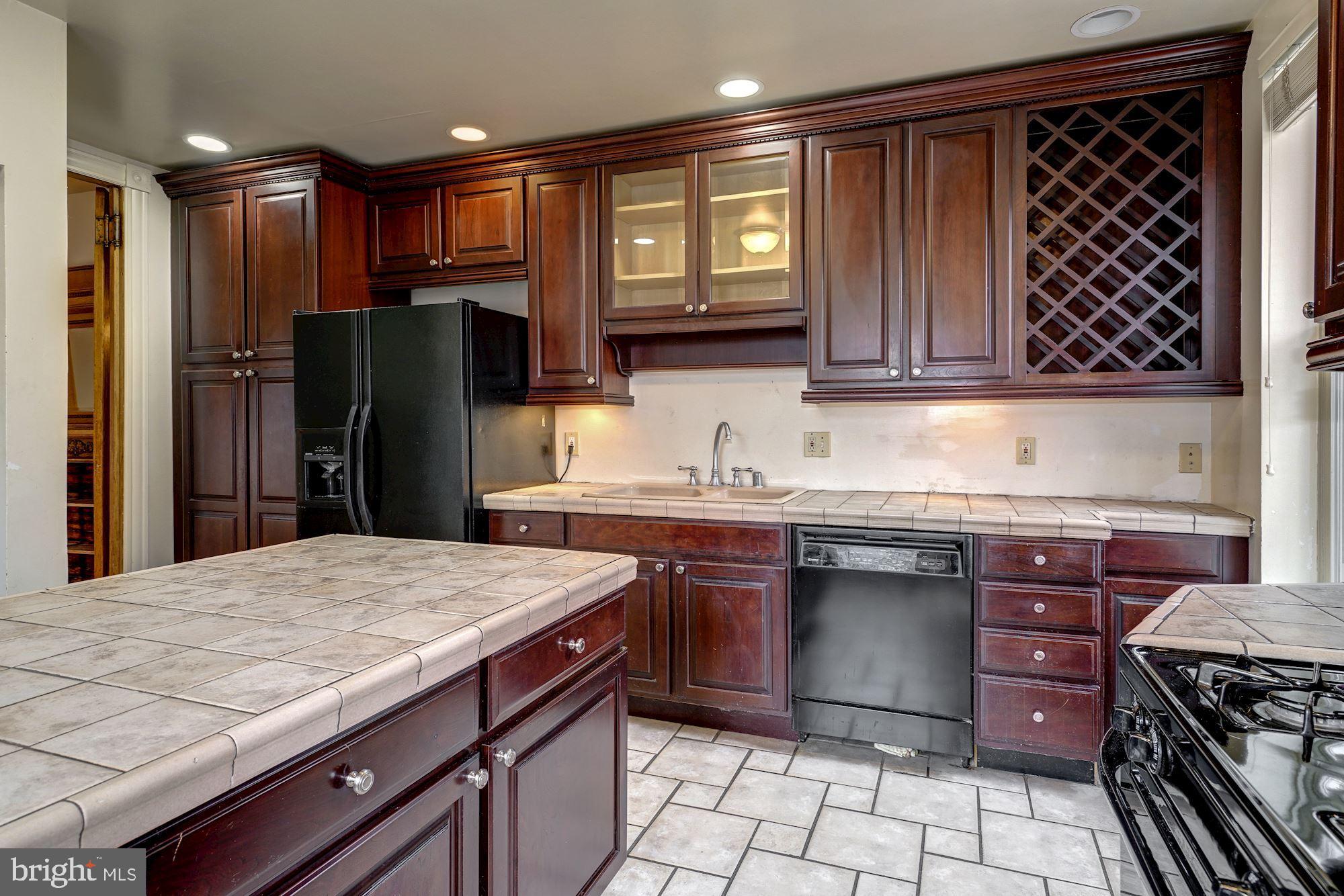 83 W Street Northwest Washington, DC 20001 - Photo 13 of 47