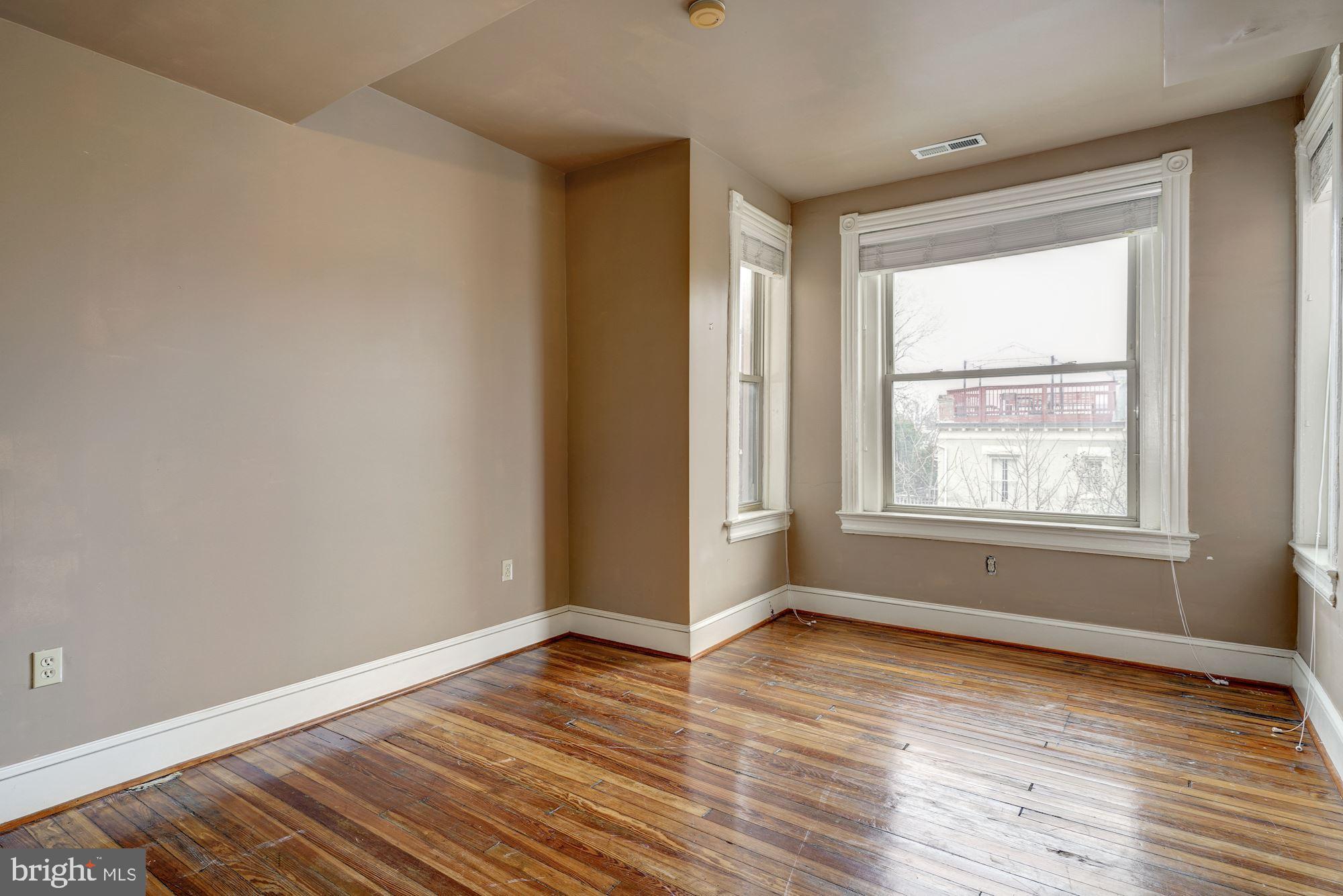 83 W Street Northwest Washington, DC 20001 - Photo 21 of 47