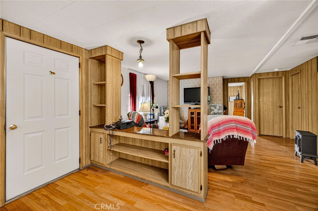 4783 County Road East Orland, CA 95963 - Photo 22 of 73 a spacious bedroom with a bed and a mirror