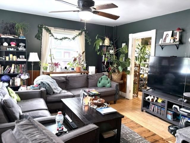 421 Laurel Street Manchester, NH 03103 - Photo 5 of 31