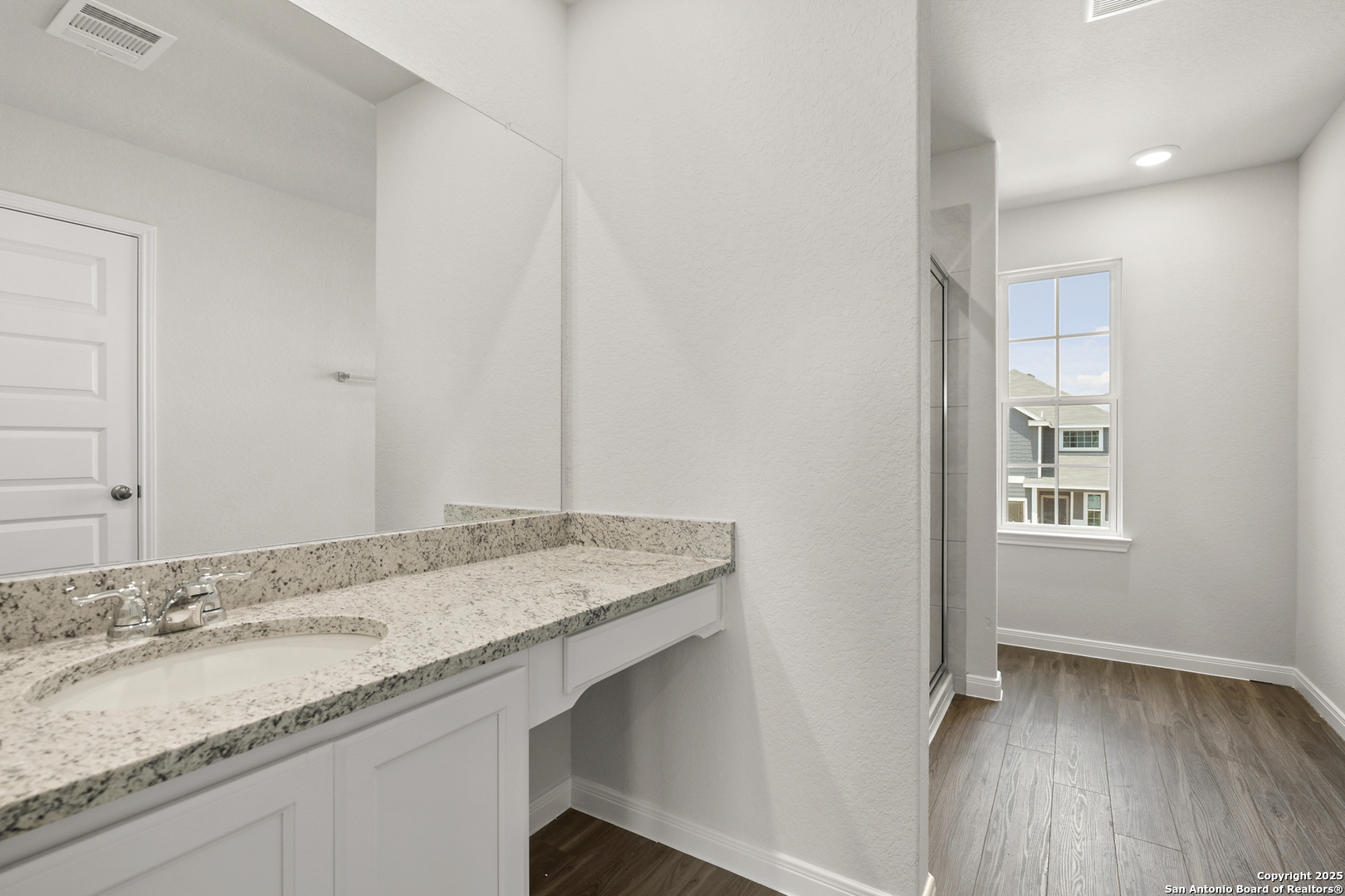 13632 Helton Pass St. Hedwig, TX 78152 - Photo 24 of 33