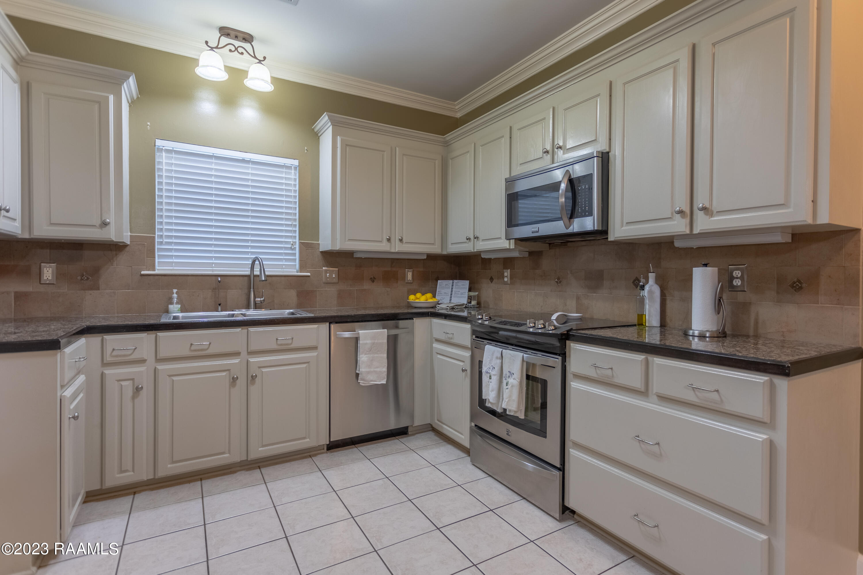 117 Symphony Place Duson, LA 70529 - Photo 6 of 35 Gallery Image 6